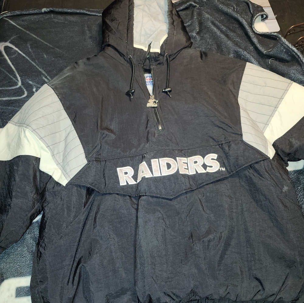 Raiders pullover